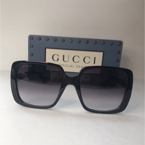 Authentic Gucci Grey Gradient Square Ladies Sunglasses GG0632S 001 - Picture 5 of 16